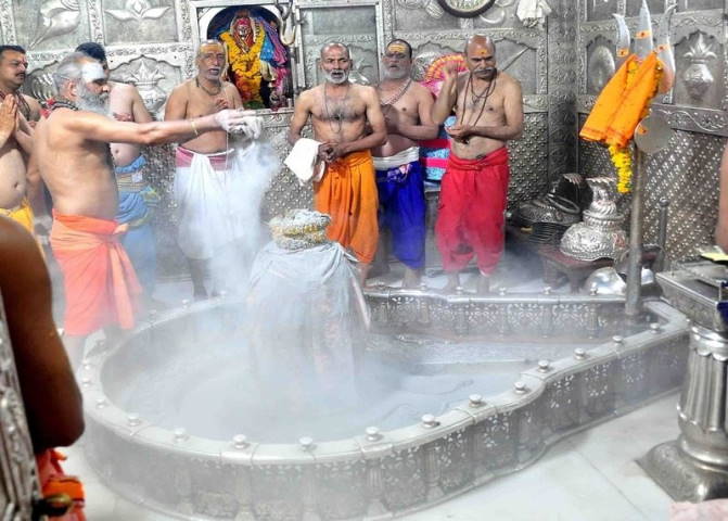Who Can Perform Bhasma Aarti in Mahakaleshwar Temple, Ujjain